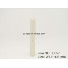 Delgado y elegante con forma de bolígrafo de aluminio lápiz labial tubo E057, 8,5 mm, color de encargo del tamaño de la taza